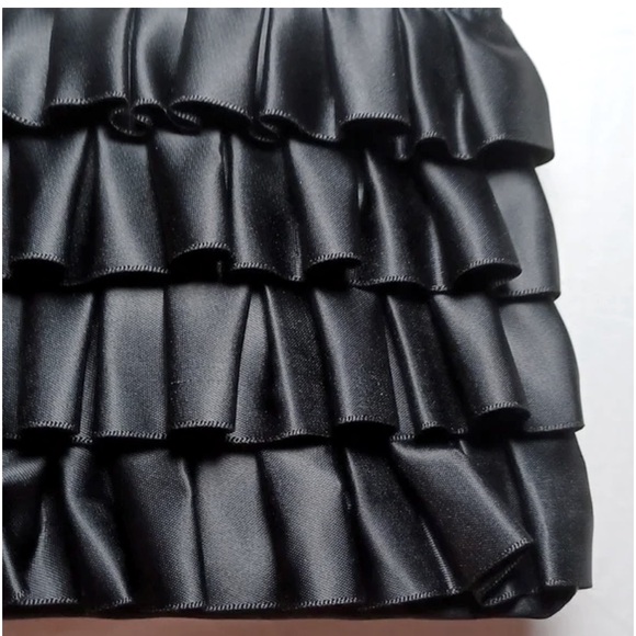 LACOME BLACK RUFFLE HANDBAG - Picture 4 of 7